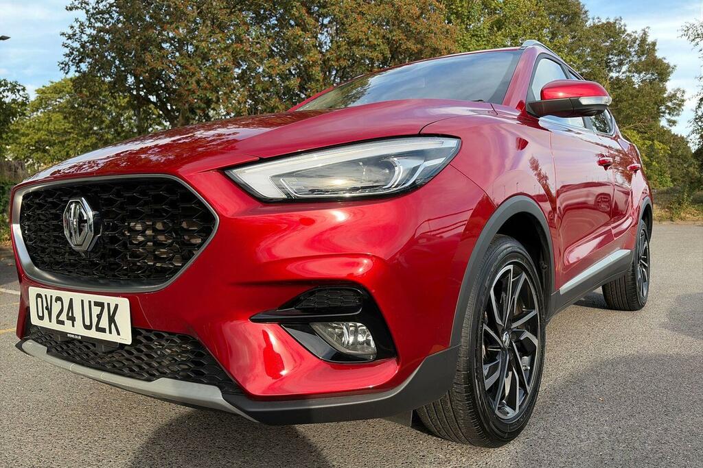 MG ZS 1.5 Vti-tech Exclusive Euro 6 Ss OV24UZK Red #3