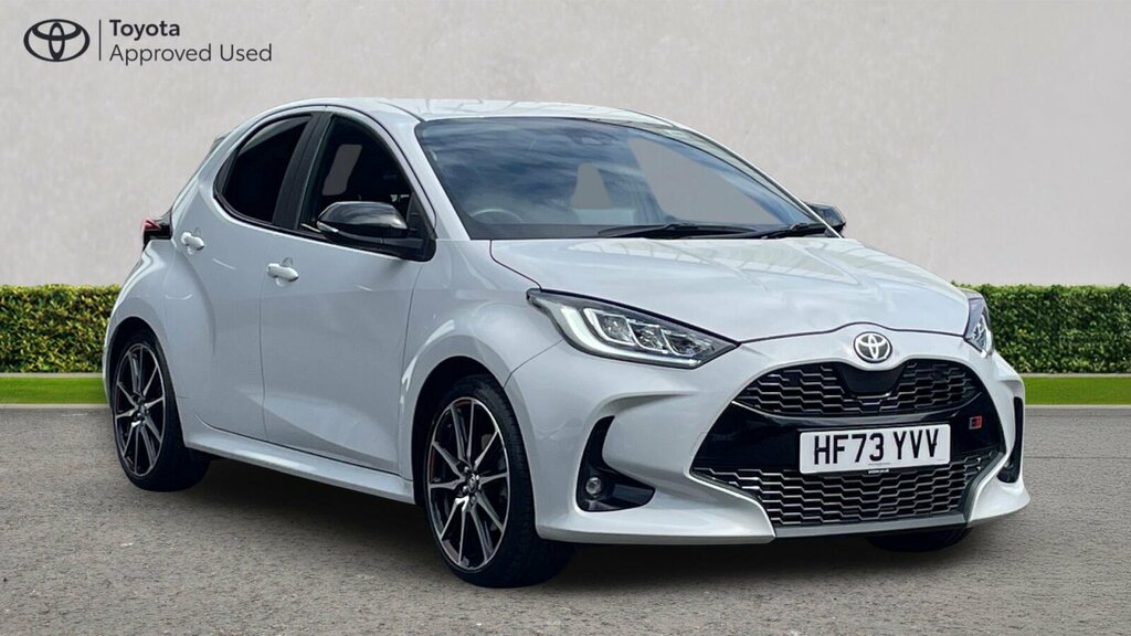 Toyota Yaris 1.5 Vvt-h Gr Sport E-cvt Euro 6 Ss Grey