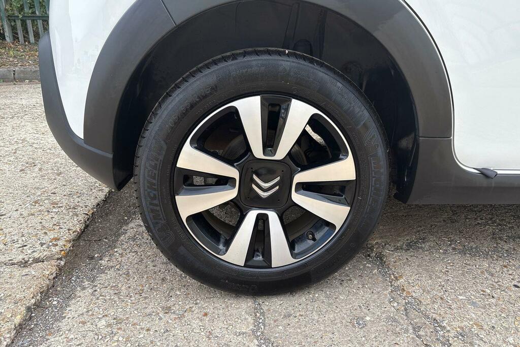 Citroen C3 1.2 Puretech Plus Eat6 Euro 6 Ss CA24HGO White #6