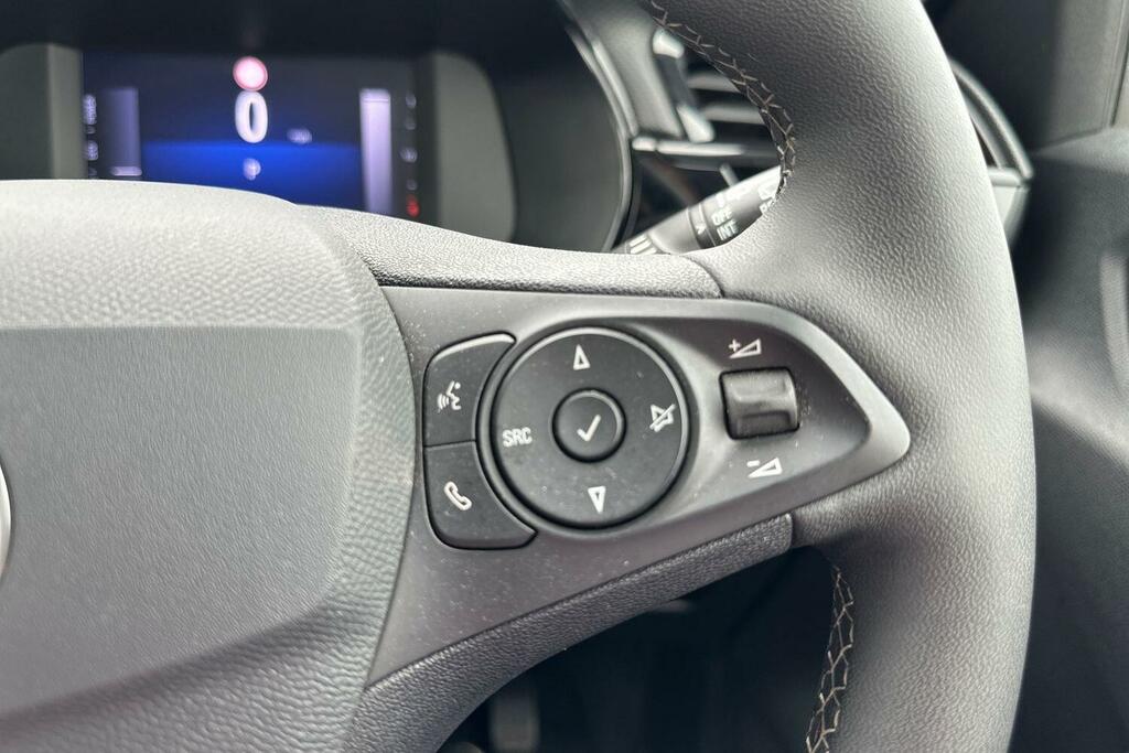 Vauxhall Corsa-e Hatchback 50Kwh Elite Premium 202222 White #21