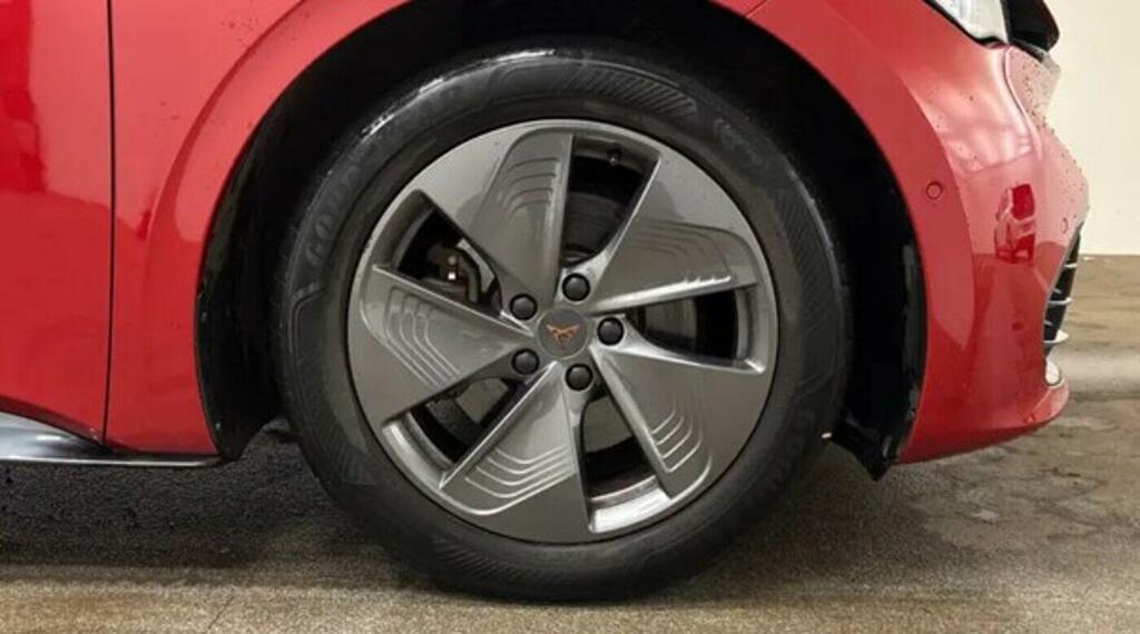 Cupra Born 150Kw V1 58Kwh Red #5