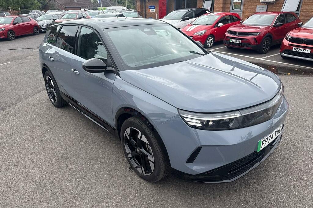 Vauxhall Grandland Hatchback Blue #22