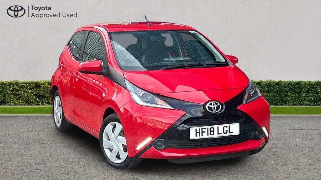 Toyota Aygo 1.0 Vvt-i X-play Euro 6 Red
