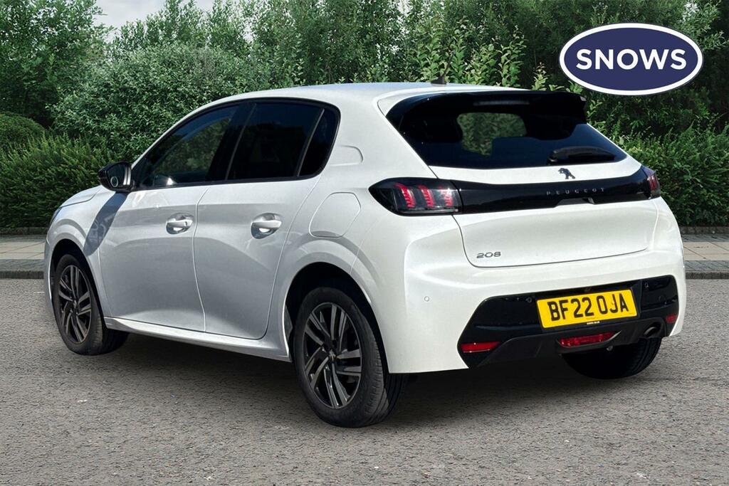 Peugeot 208 1.2 Puretech Allure Premium Eat Euro 6 Ss White #3