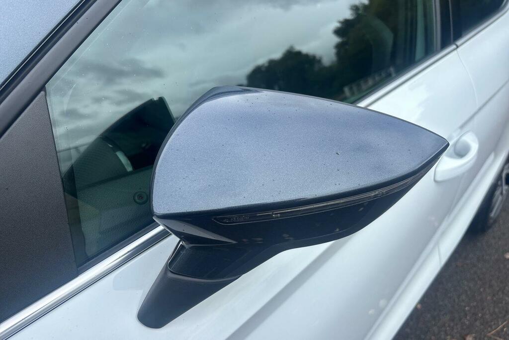 Seat Arona 1.0 Tsi Se Technology White #28