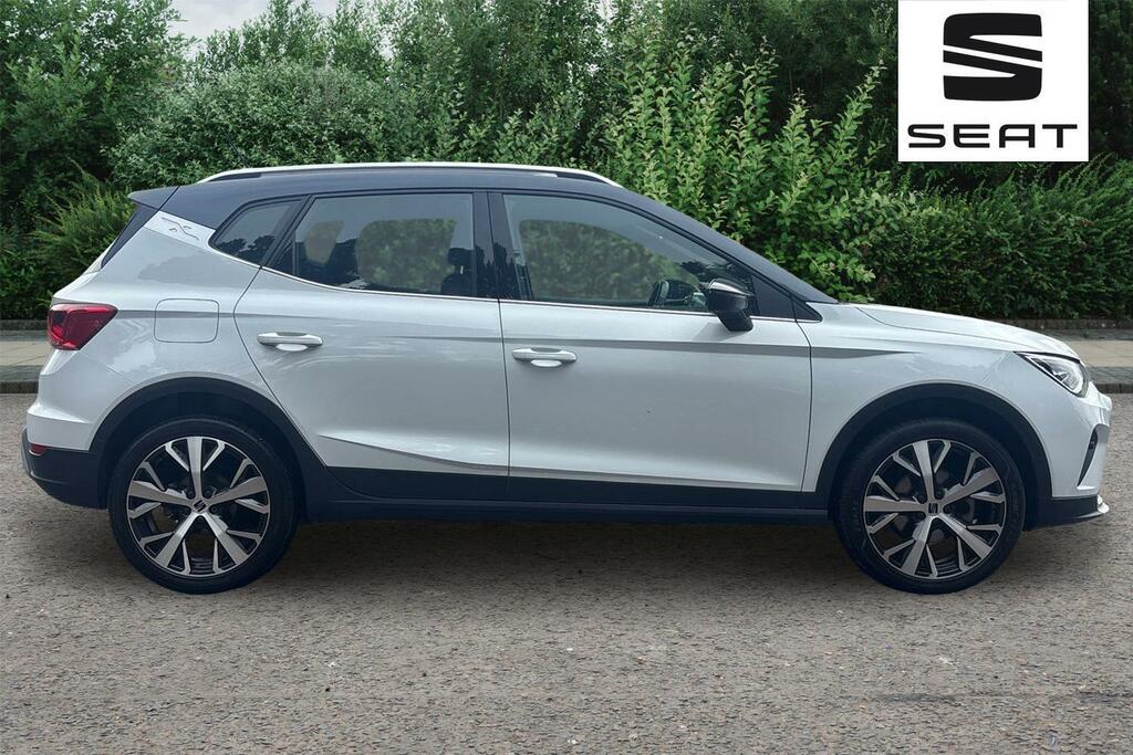 Seat Arona 1.0 Tsi 110 Xperience Lux Dsg White #4