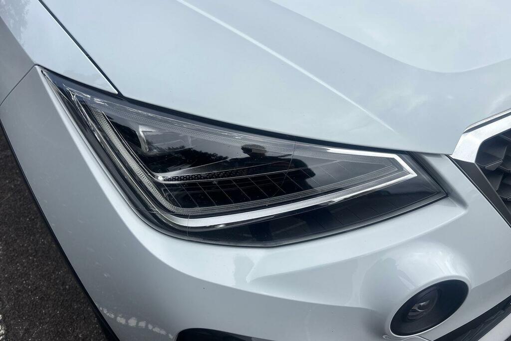 Seat Arona 1.0 Tsi Se Technology White #13