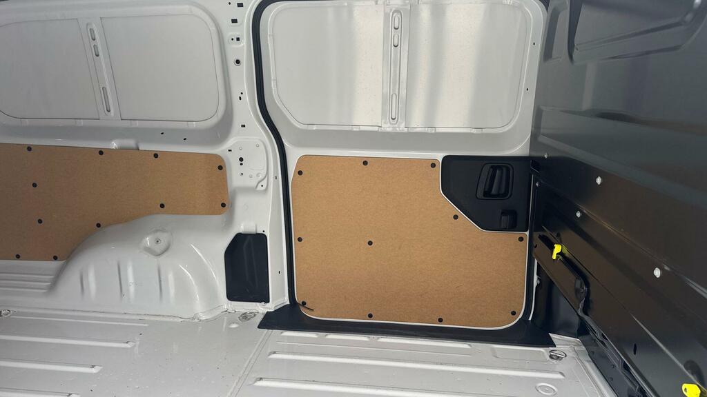 Toyota PROACE 1.5D Active Medium Panel Van Mwb Euro 6 Ss Silver #8