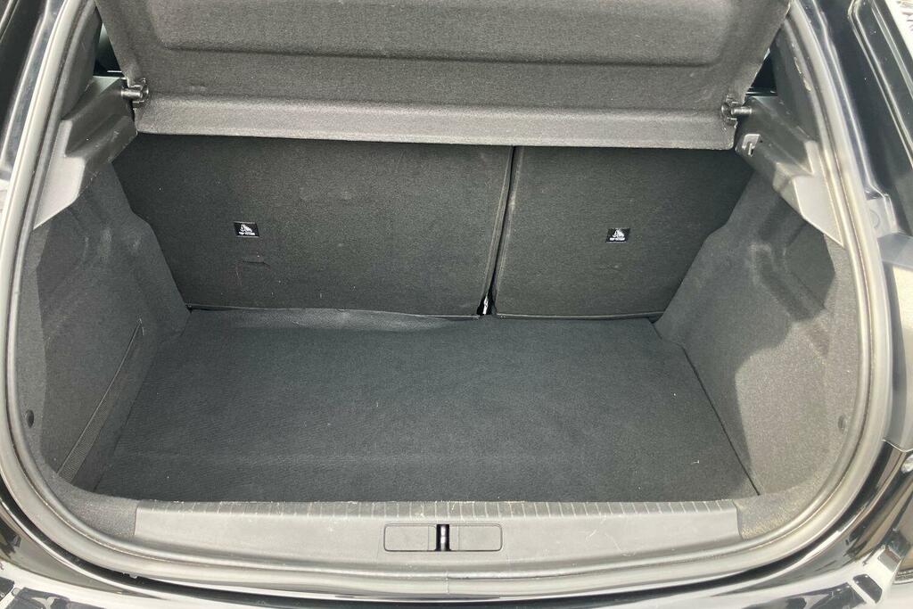 Peugeot e-208 Gt Grey #20