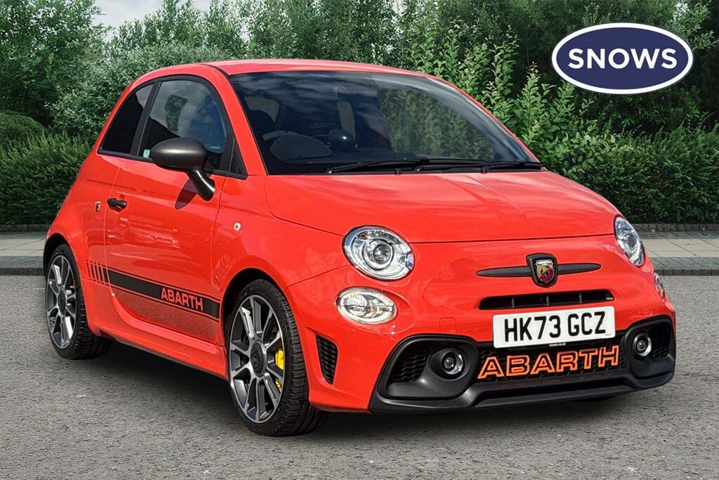 Abarth 695 1.4 T-jet Turismo Euro 6 Orange