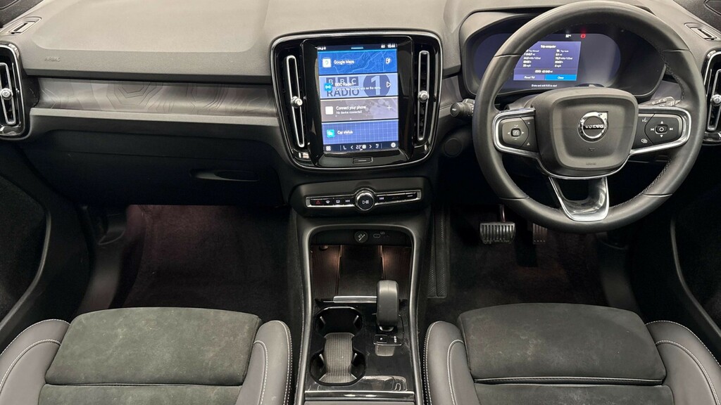 Volvo XC40 R Design Black #8