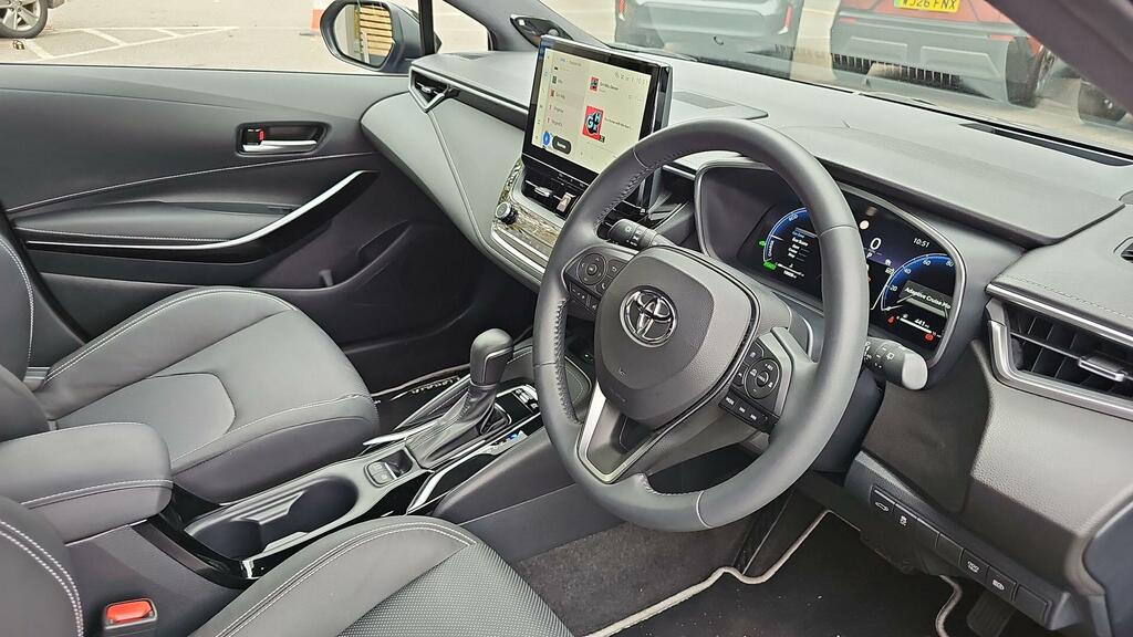 Toyota Corolla Design White #12
