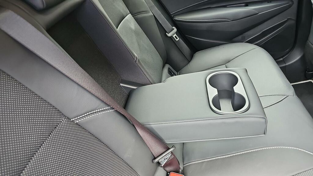 Toyota Corolla Design White #49