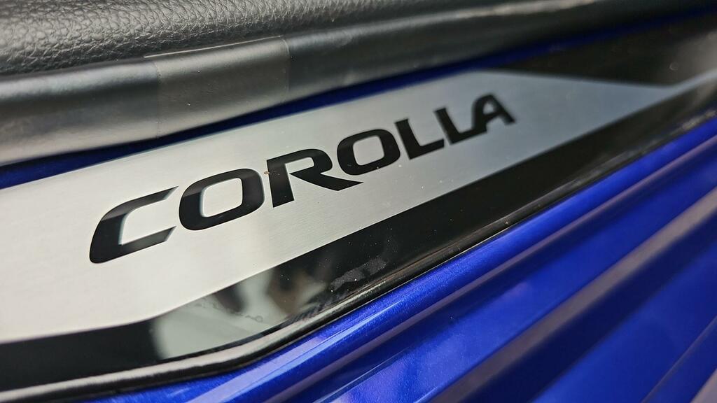 Toyota Corolla Design White #48