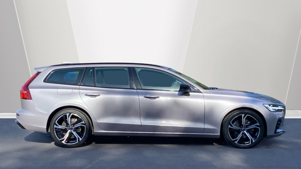 Volvo V60 Plus, B4 Mild Hybrid, Dark Silver #3