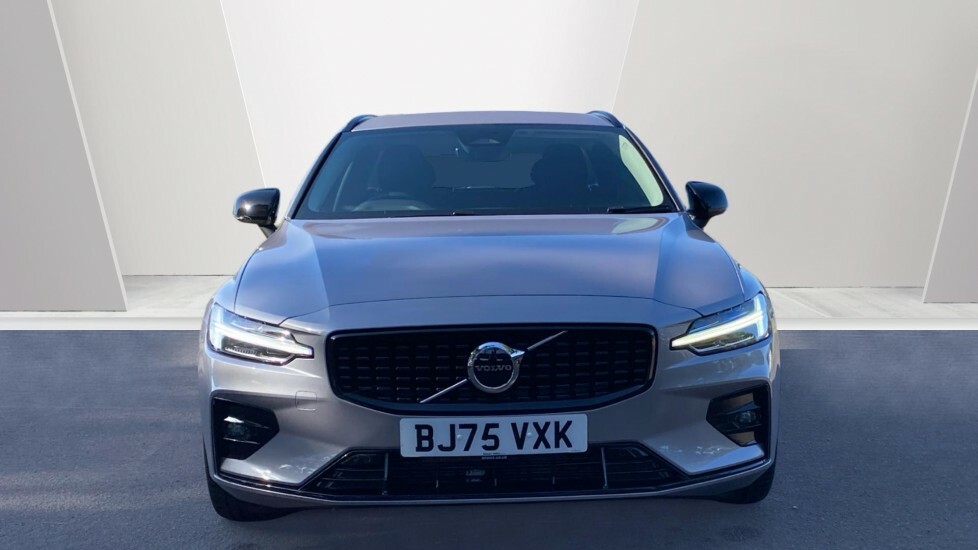 Volvo V60 Ultra Red #8