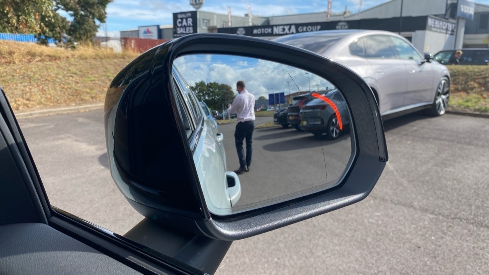 Volvo XC40 2.0 B3p Plus Dark White #20