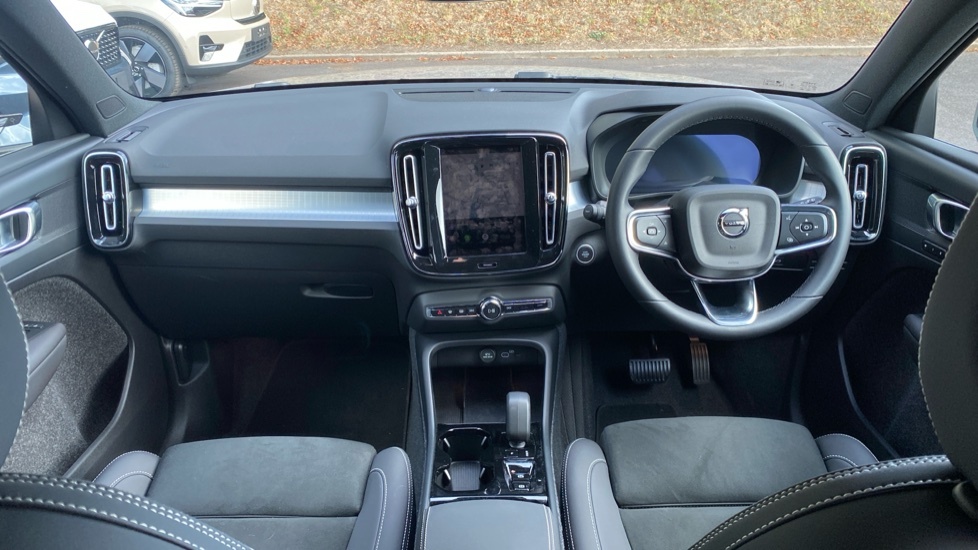 Volvo XC40 Plus, B3 Mild Hybrid, Dark Grey #5