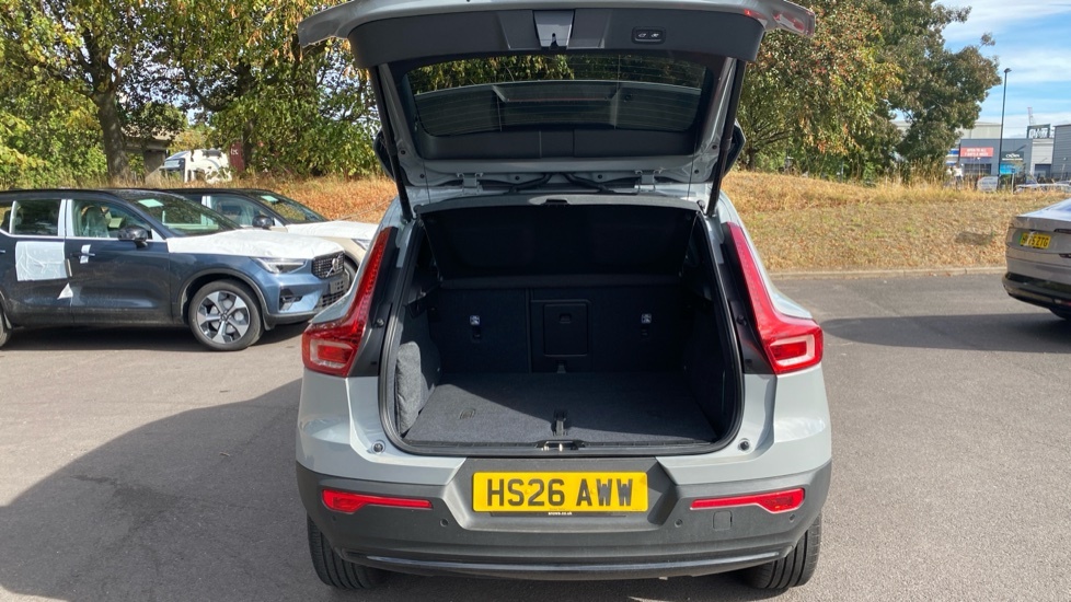 Volvo XC40 2.0 B3p Plus Dark White #13