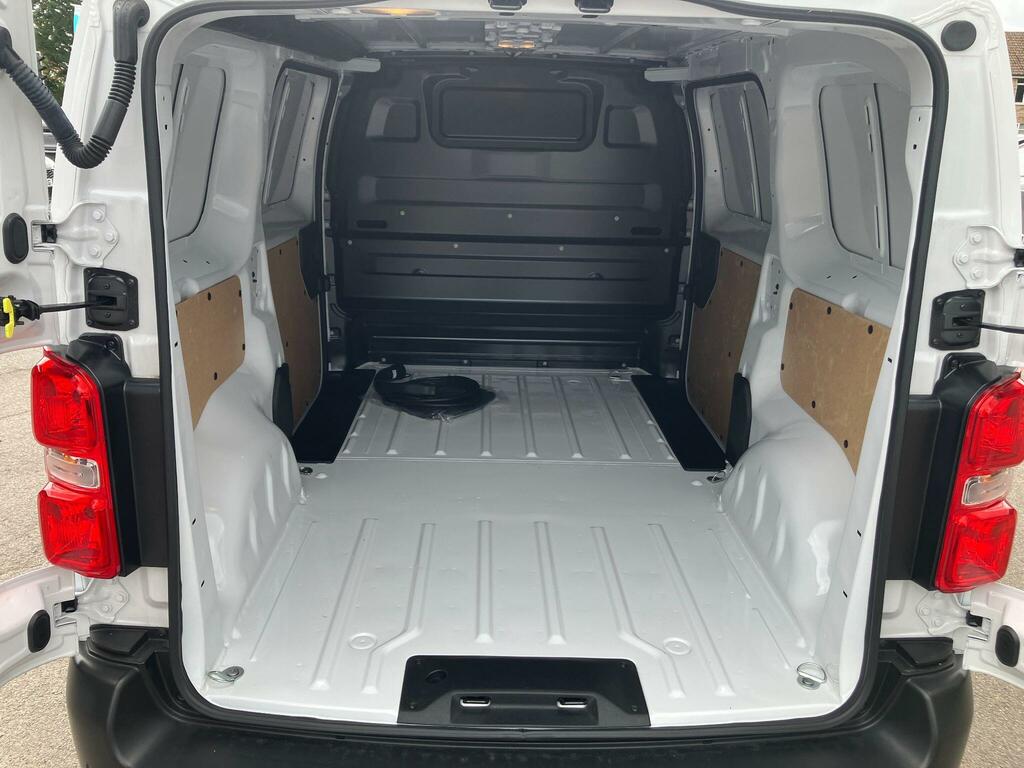 Peugeot E-Expert E 1000 75Kwh Professional Premium Long Panel Van White #33