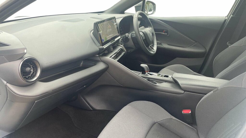 Toyota C-Hr 1.8 Vvt-h Design Cvt Euro 6 Ss White #5