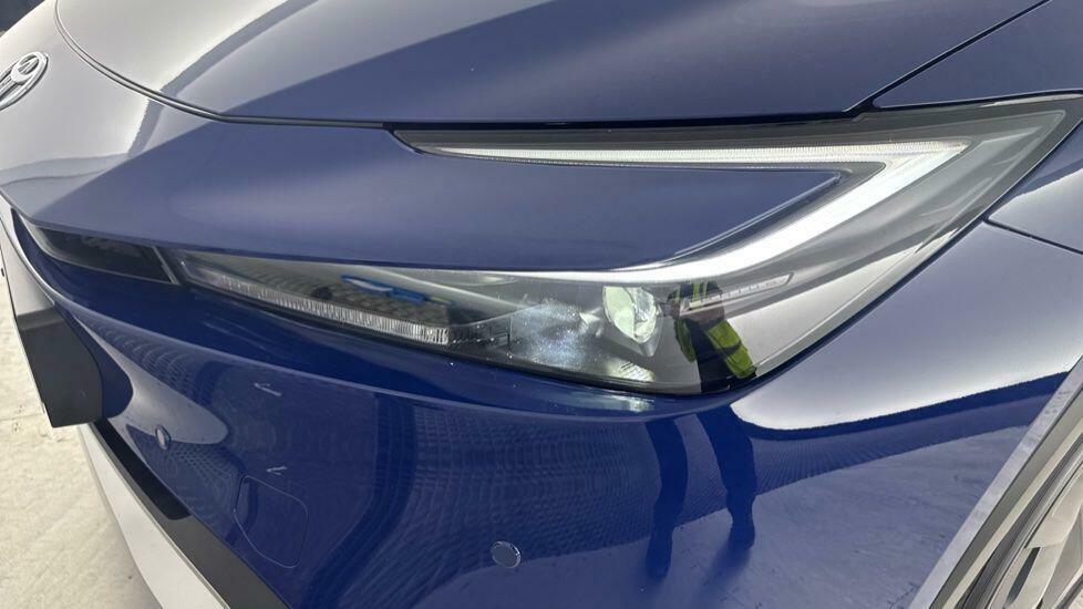 Toyota Prius 2.0 Phev Excel Cvt Hatchback Grey #25