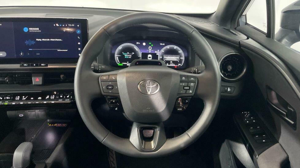 Toyota C-Hr Excel White #22