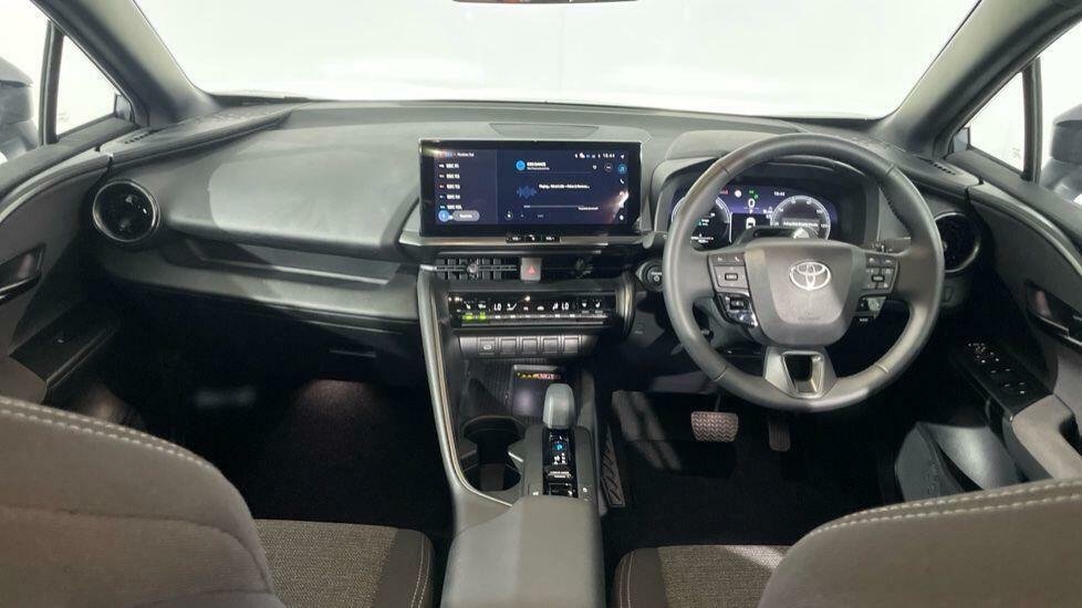 Toyota C-Hr Excel White #10