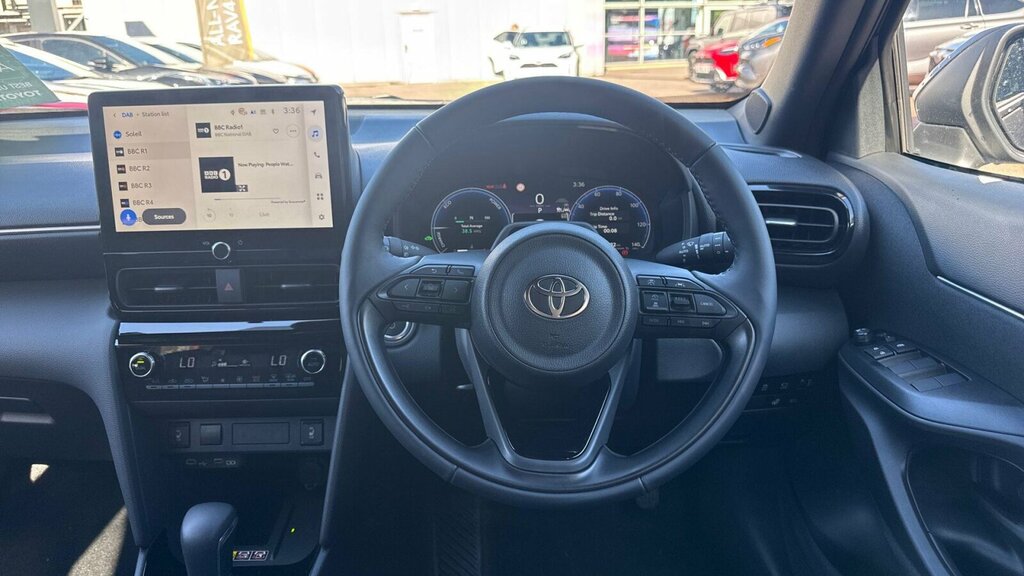 Toyota Yaris Cross 1.5 Vvt-h Icon Suv #7