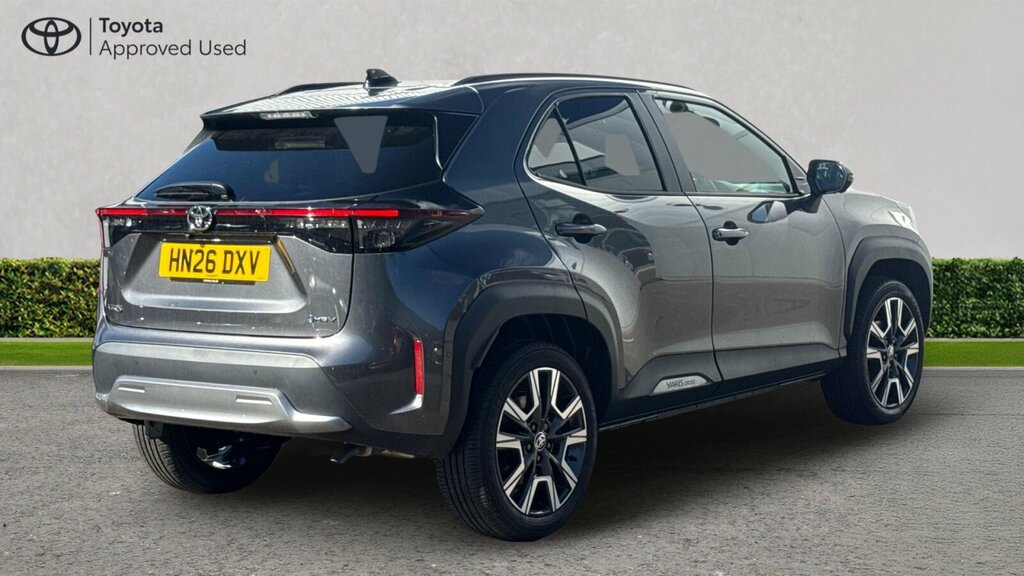 Toyota Yaris Cross 1.5 Vvt-h Icon Suv #2