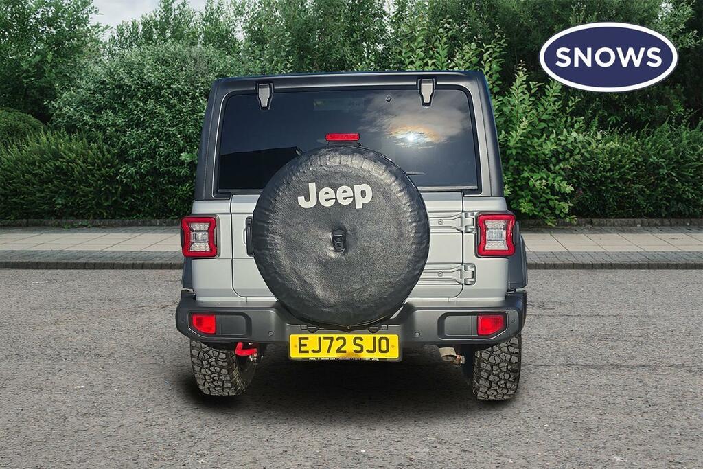 Jeep Wrangler Overland Unlimited White #8
