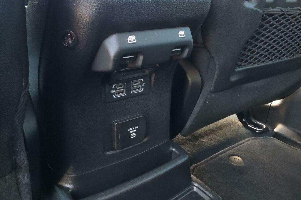 Jeep Wrangler Overland Unlimited White #23