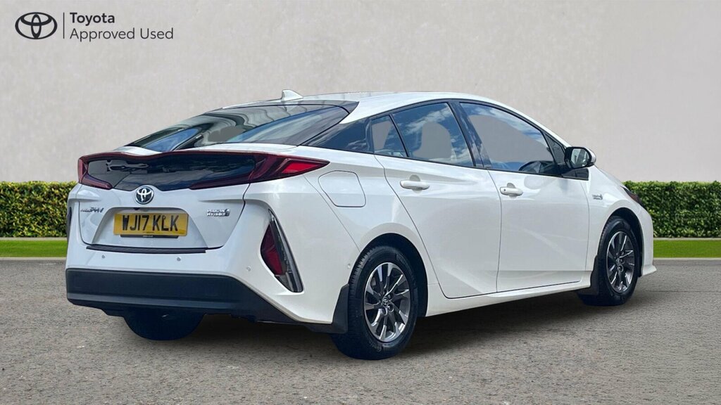 Toyota Prius 1.8 Vvt 8.8Kwh Excel Cvt Euro 6 Ss White #2