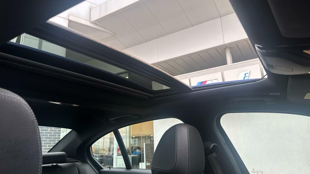 BMW 3 Series 320I M Sport White #53