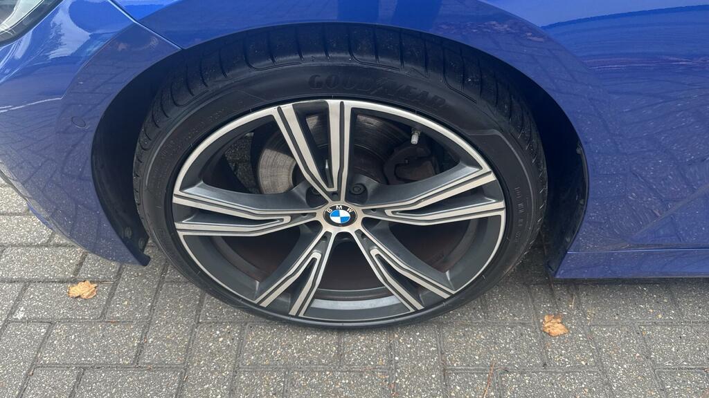 BMW 3 Series 320I M Sport White #60