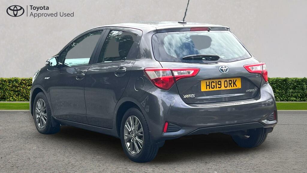 Toyota Yaris 1.5 Vvt-h Icon E-cvt Euro 6 Ss Grey #4
