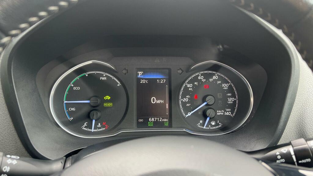 Toyota Yaris 1.5L Icon Tech Brown #11