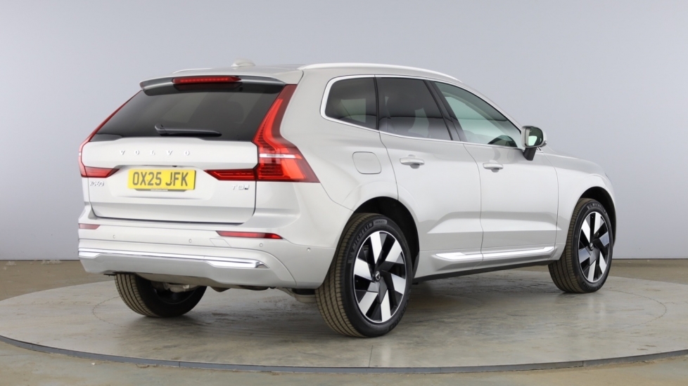 Volvo XC60 Ultra, T8 Awd Plug-in Hybrid, Bri Silver #3