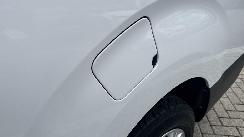 Toyota PROACE 2.0D Icon Medium Panel Van 6Dr Mwb E White #23
