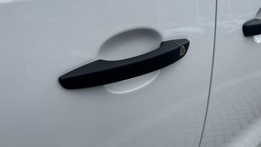 Toyota PROACE 2.0D Icon Medium Panel Van 6Dr Mwb E White #31
