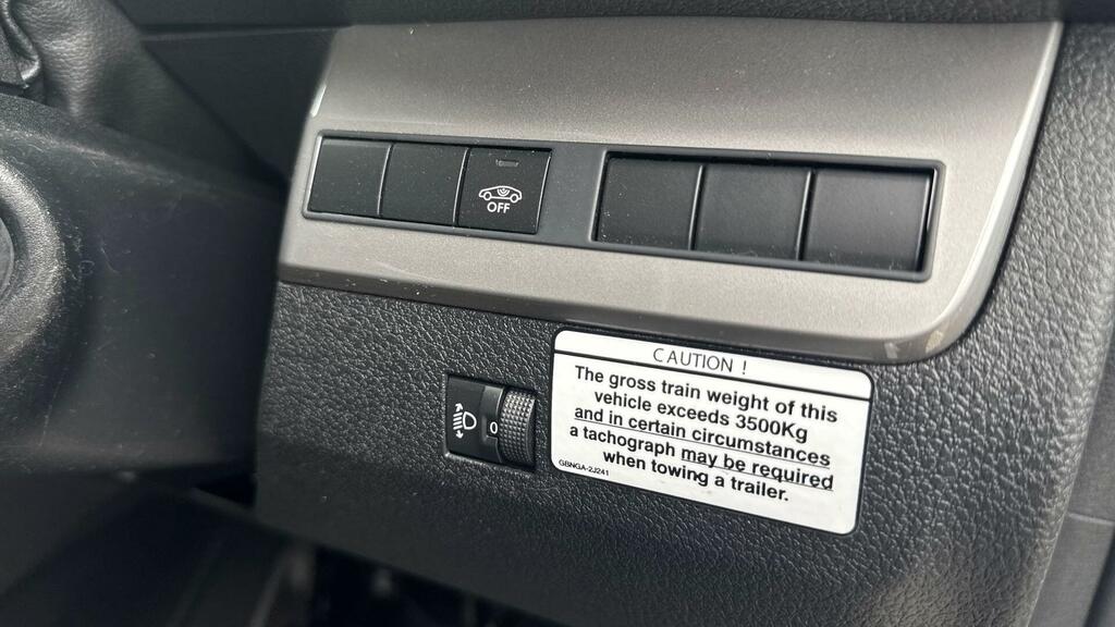 Toyota PROACE 2.0D Icon Medium Panel Van 6Dr Mwb E White #37
