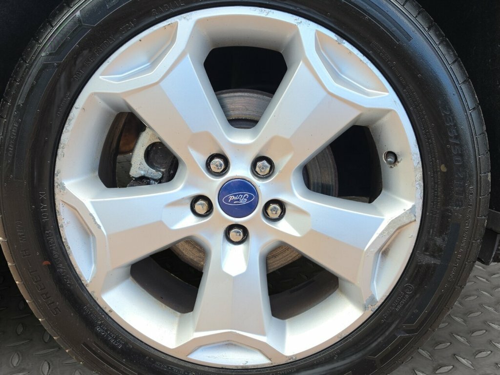Ford Kuga  Black #20