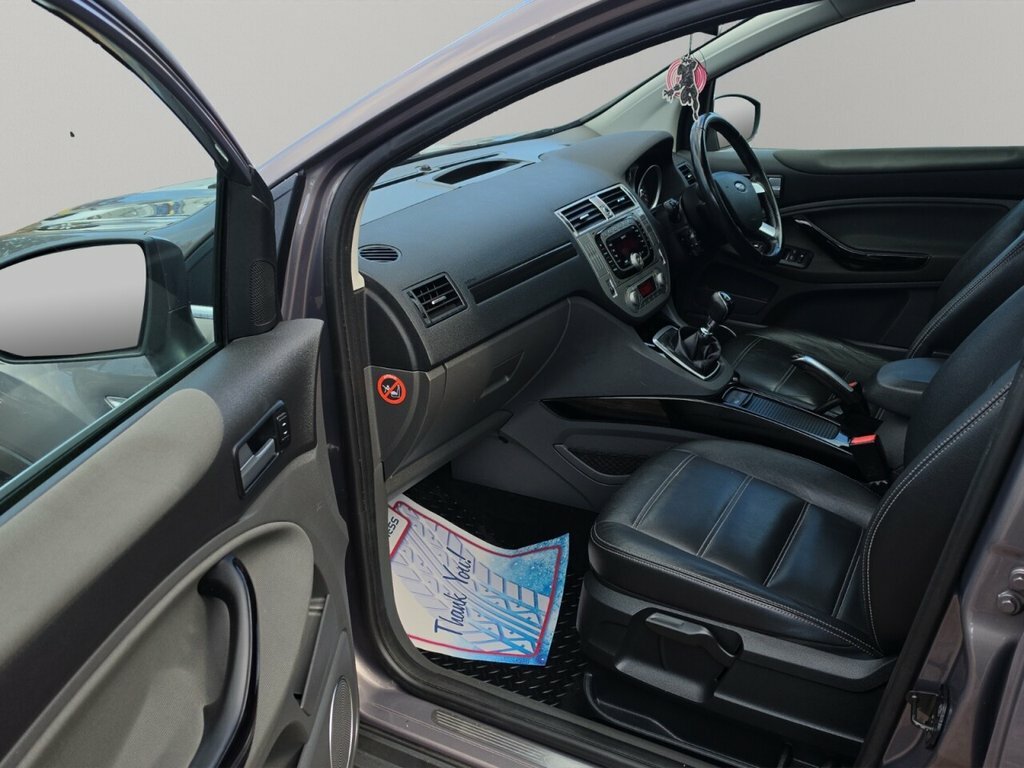 Ford Kuga  Black #44