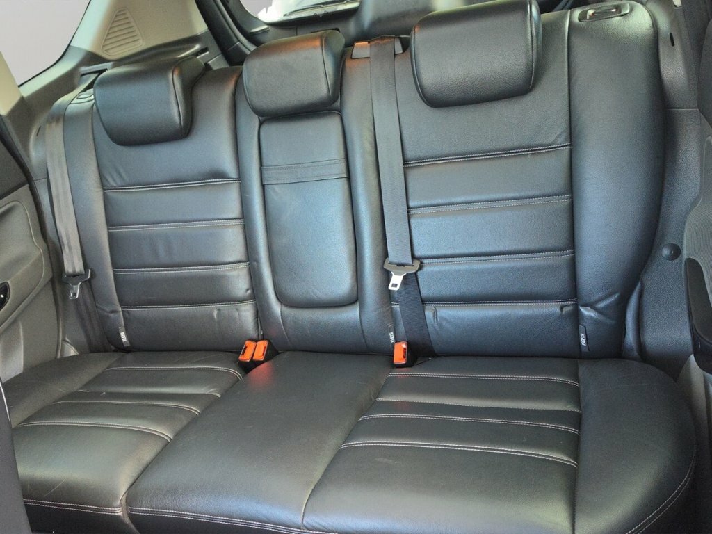Ford Kuga  Black #13