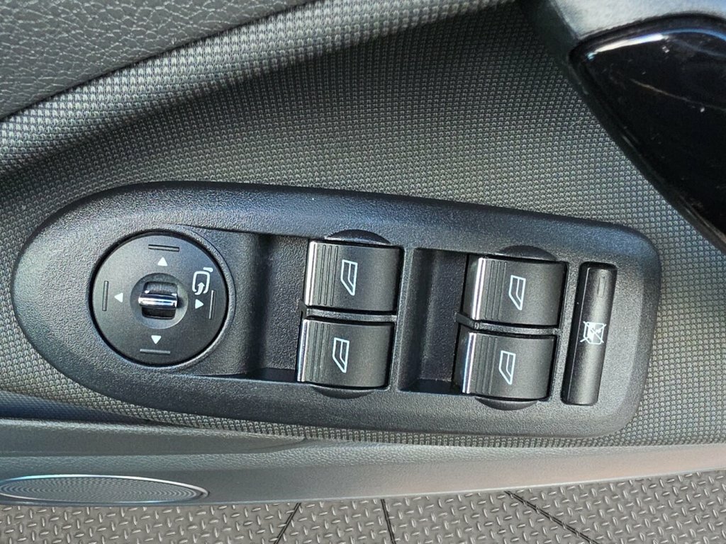 Ford Kuga  Black #15