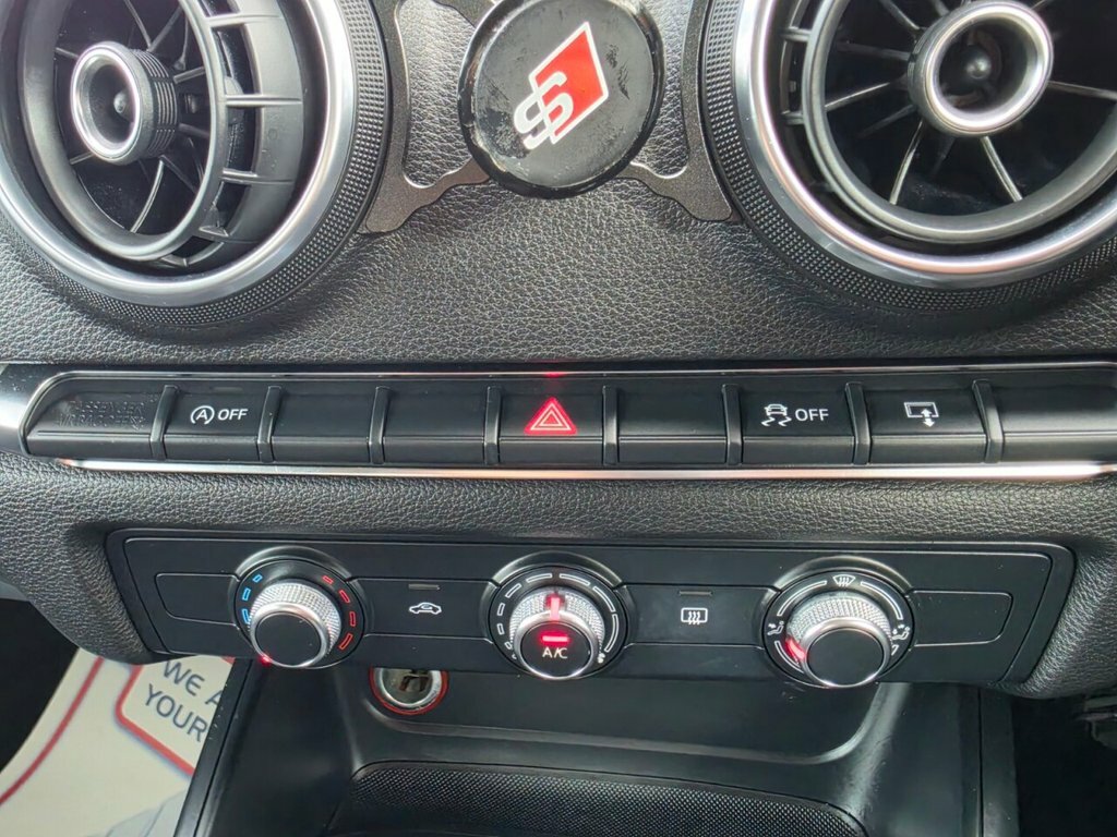 Audi A3 2.0 Tdi S Line Final Edition Red #32