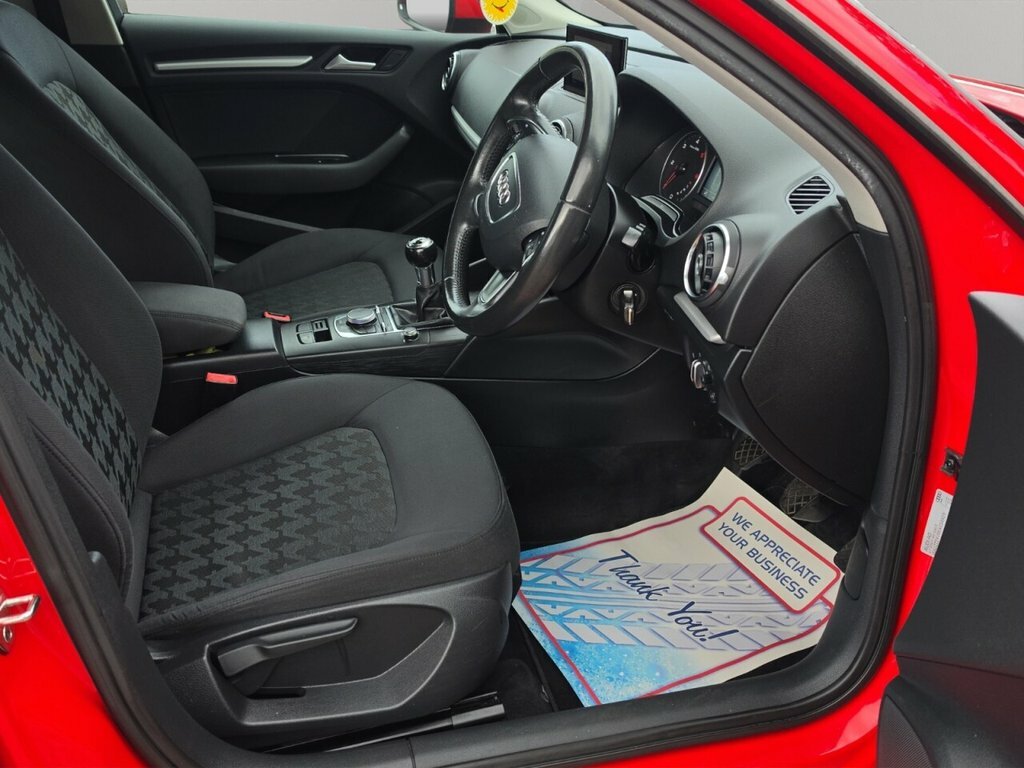 Audi A3 2.0 Tdi S Line Final Edition Red #10