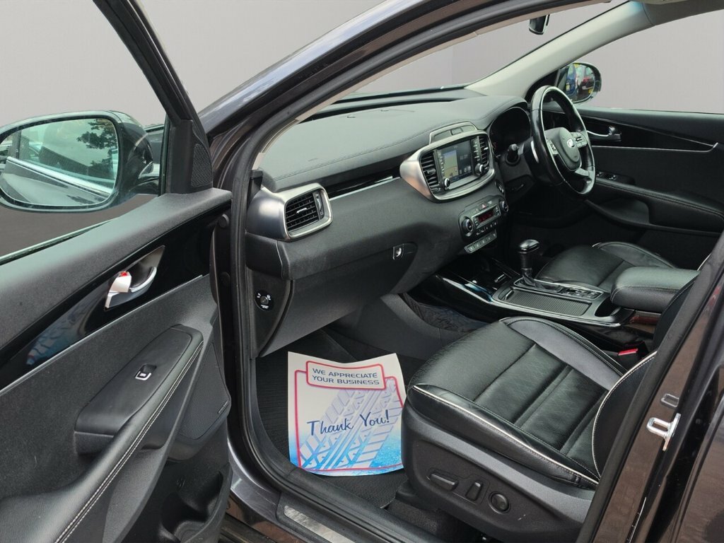 Kia Sorento Suv White #52