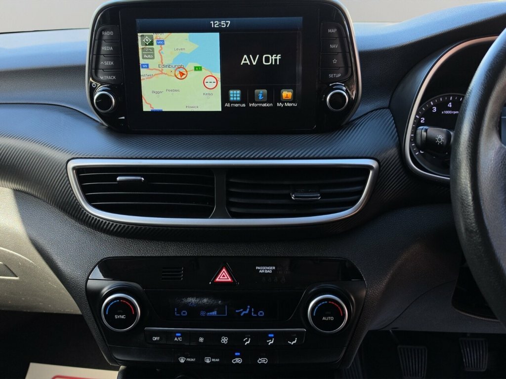 Hyundai Tucson Se Nav Black #12