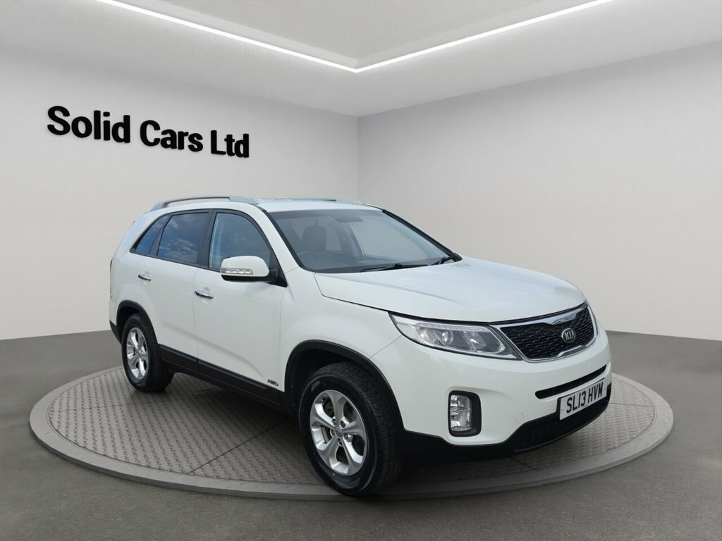 Kia Sorento Suv White #4